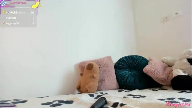 Image 4 of samyonichan Stream on Chaturbate on 4 days ago