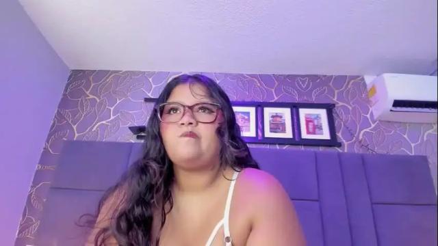 Image 12 of samyriverss Stream on Chaturbate on 14 days ago
