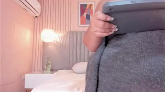 Image 2 of samyriverss Stream on Chaturbate on 1 month ago