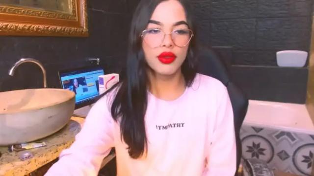 Image 8 of samys_world Stream on Chaturbate on 17 months ago