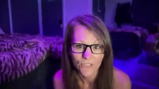 Image 12 of sancammilfy Stream on Chaturbate on 19 months ago