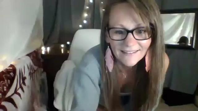Image 4 of sancammilfy Stream on Chaturbate on 17 months ago