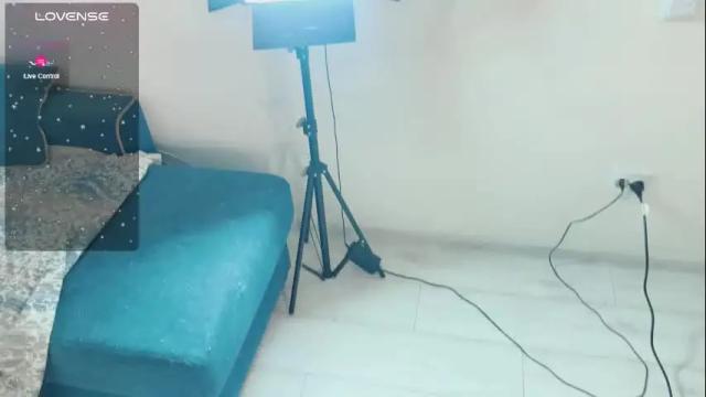 Image 10 of sanda_red Stream on Chaturbate on 27 days ago