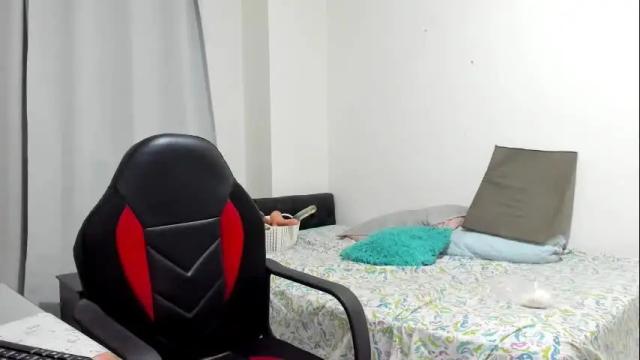 Image 3 of sanddi_milff Stream on Chaturbate on 1 month ago