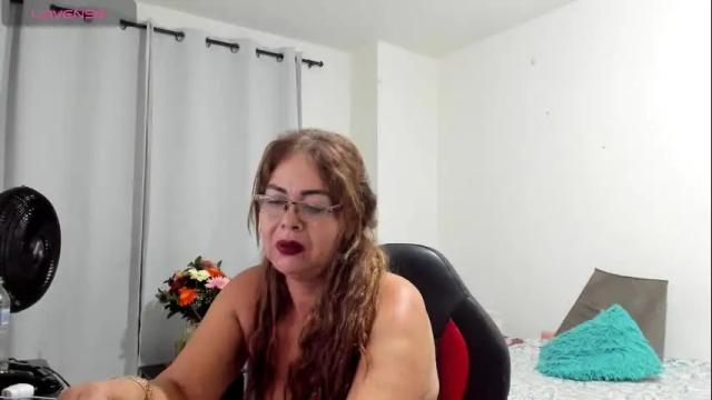 Thumbnail 1, sanddi_milff's Stream at Chaturbate, 26 days ago