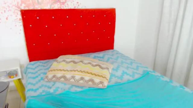 Image 3 of sandi_amaya Stream on Chaturbate on 19 months ago
