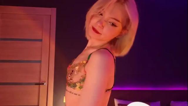 Image 12 of sandraboyl Stream on Chaturbate on 1 month ago
