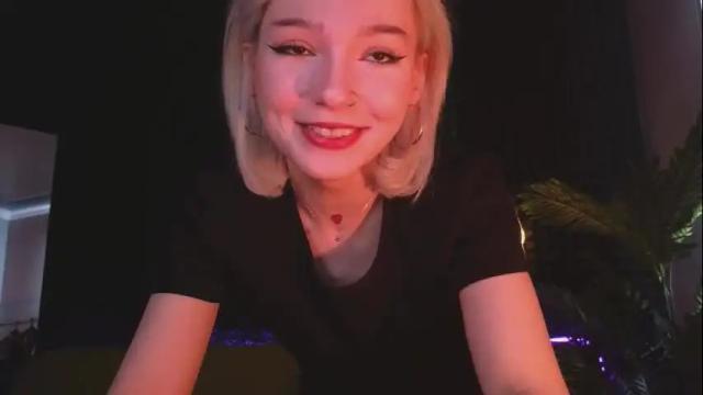 Image 8 of sandraboyl Stream on Chaturbate on 1 month ago
