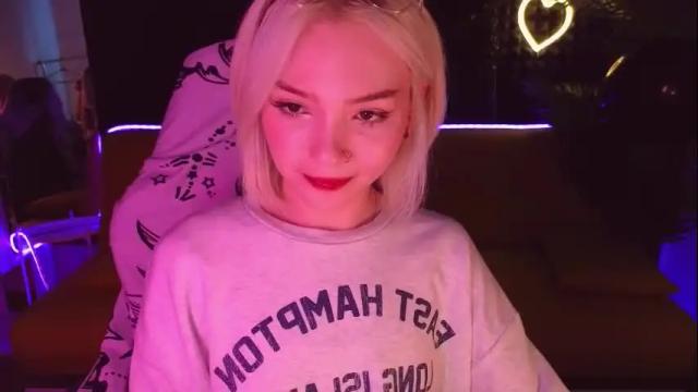Thumbnail 1, sandraboyl's Stream at Chaturbate, 1 month ago