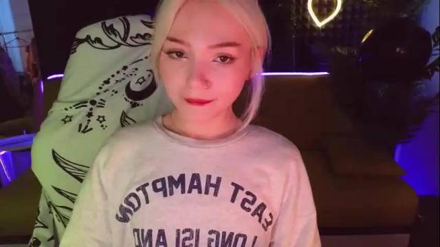 Image 4 of sandraboyl Stream on Chaturbate on 1 month ago