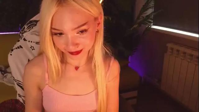 Image 11 of sandraboyl Stream on Chaturbate on 1 month ago