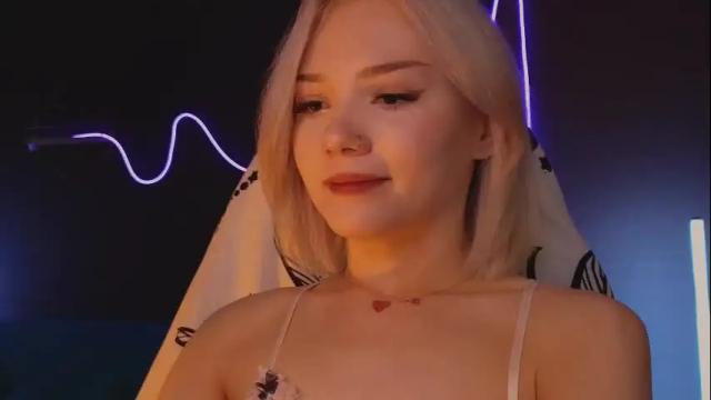 Image 6 of sandraboyl Stream on Chaturbate on 21 days ago
