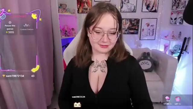 Image 2 of sandradowman Stream on Chaturbate on 1 month ago