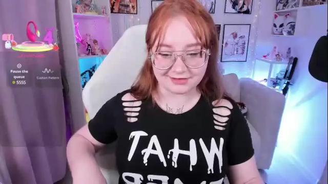 Image 12 of sandradowman Stream on Chaturbate on 28 days ago