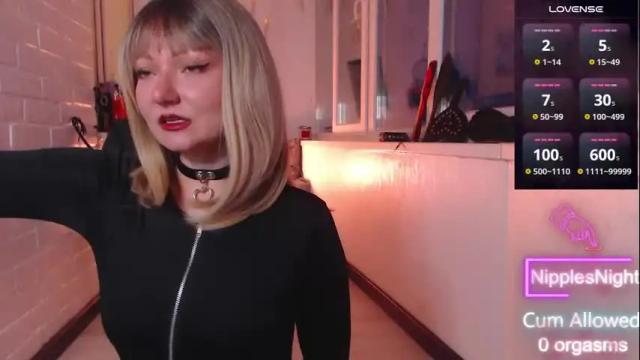 Thumbnail 2, sandralawrence's Stream at Chaturbate, 1 month ago
