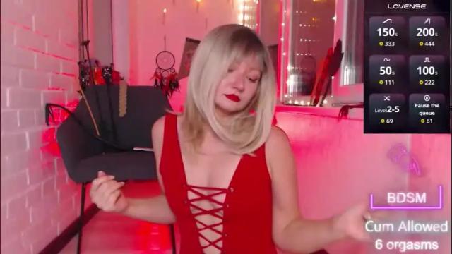 Image 6 of sandralawrence Stream on Chaturbate on 1 month ago