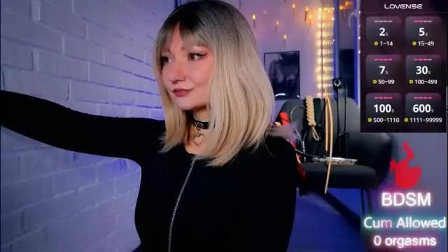 Thumbnail 1, sandralawrence's Stream at Chaturbate, 1 month ago