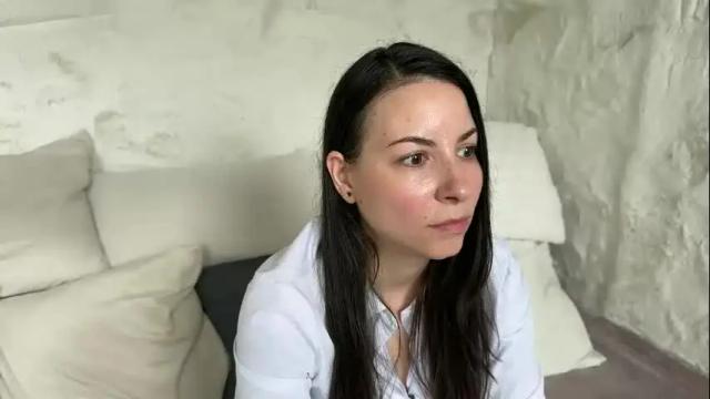 Image 11 of sandraschonherz Stream on Chaturbate on 1 month ago