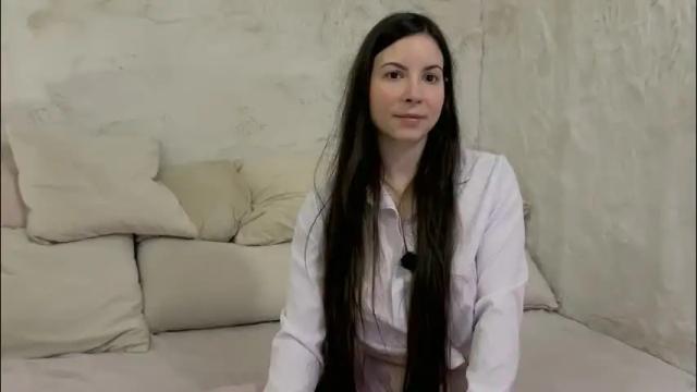 Image 2 of sandraschonherz Stream on Chaturbate on 1 month ago