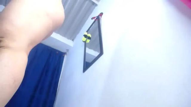 Image 4 of sandrraa__ Stream on Chaturbate on 21 months ago