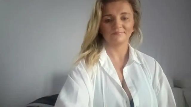 Image 12 of sandy_erotic Stream on Chaturbate on 15 months ago