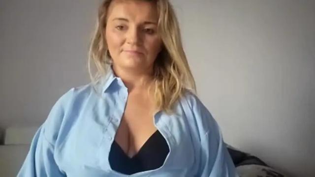Image 12 of sandy_erotic Stream on Chaturbate on 15 months ago