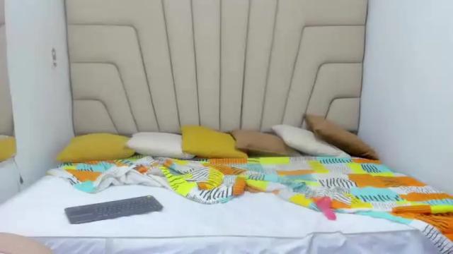Image 6 of sandy_valbuena Stream on Chaturbate on 14 months ago