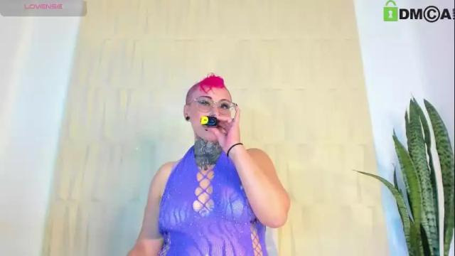 Thumbnail 2, sandyrosee_'s Stream at Chaturbate, 1 month ago