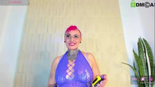 Image 7 of sandyrosee_ Stream on Chaturbate on 1 month ago