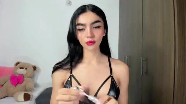 Image 2 of santana_queen Stream on Chaturbate on 14 months ago