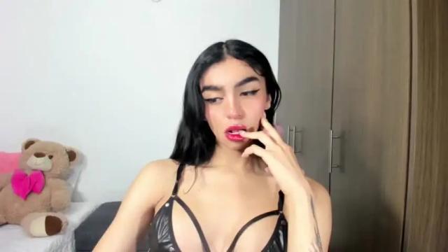 Image 7 of santana_queen Stream on Chaturbate on 14 months ago