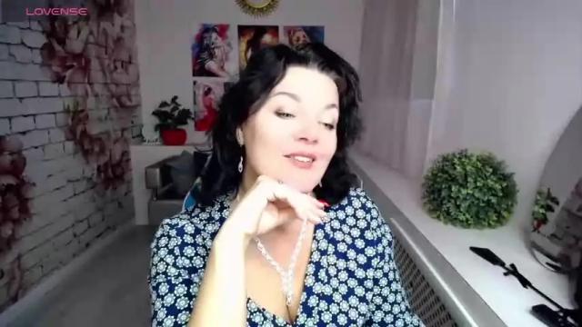 Thumbnail 1, santani_'s Stream at Chaturbate, 20 months ago