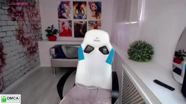 Image 11 of santani_ Stream on Chaturbate on 18 months ago