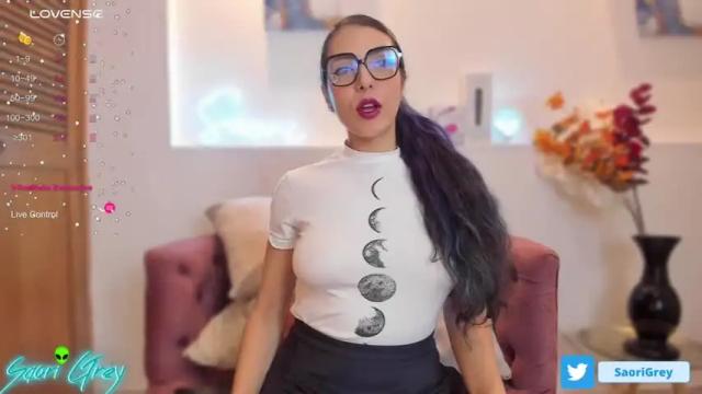 Image 2 of saori_grey Stream on Chaturbate on 15 months ago