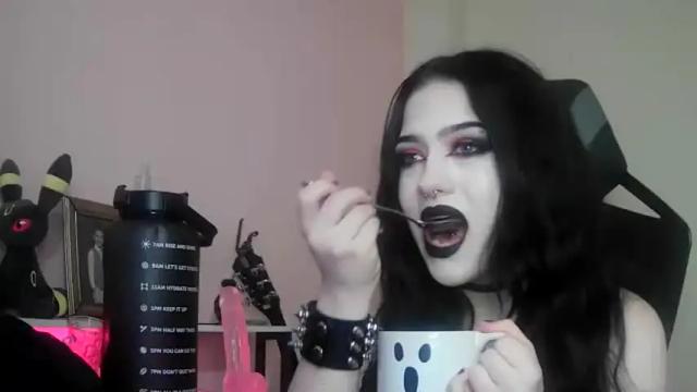 Image 12 of saphirerose1 Stream on Chaturbate on 2 months ago