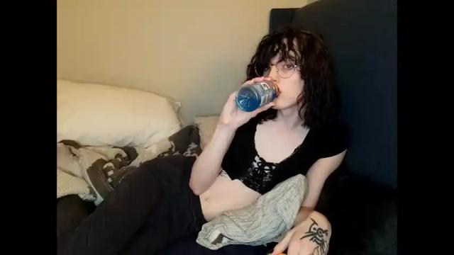 Image 3 of sapphicvoid Stream on Chaturbate on 3 months ago