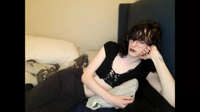 Image 4 of sapphicvoid Stream on Chaturbate on 3 months ago