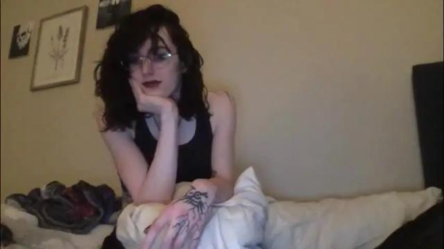 Image 3 of sapphicvoid Stream on Chaturbate on 29 days ago