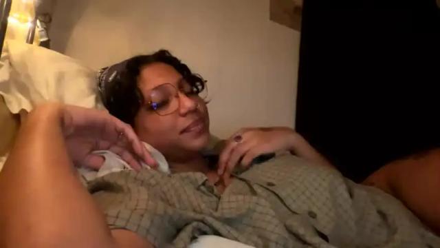Image 6 of sapphire_honest Stream on Chaturbate on 22 months ago