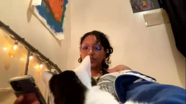 Image 2 of sapphire_honest Stream on Chaturbate on 21 months ago