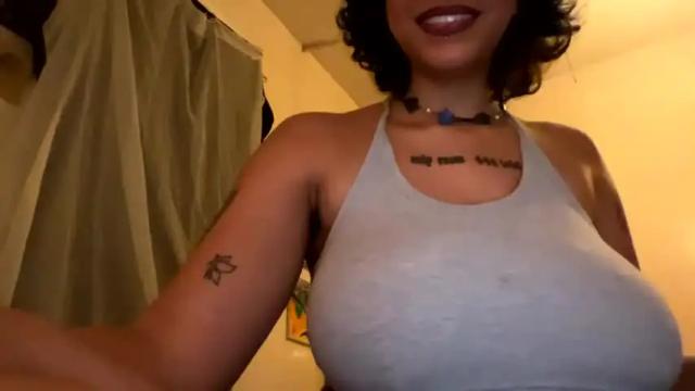 Image 10 of sapphire_honest Stream on Chaturbate on 20 months ago