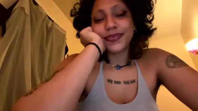 Image 8 of sapphire_honest Stream on Chaturbate on 20 months ago