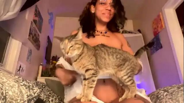 Image 6 of sapphire_honest Stream on Chaturbate on 16 days ago