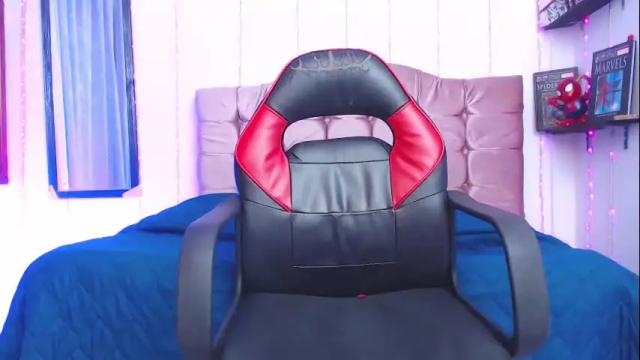 Image 11 of sapphire_lilac Stream on Chaturbate on 1 month ago