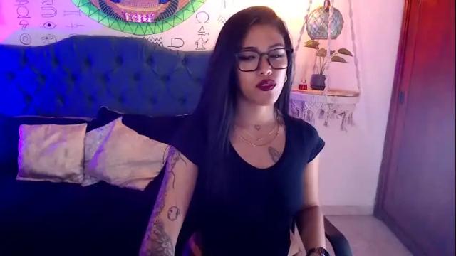 Image 12 of sapphire_lilac Stream on Chaturbate on 26 days ago