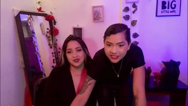 Image 7 of sapphire_lilac Stream on Chaturbate on 2 months ago