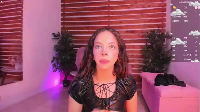 Image 12 of sapphire_venus Stream on Chaturbate on 2 months ago