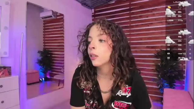 Thumbnail 2, sapphire_venus's Stream at Chaturbate, 1 month ago