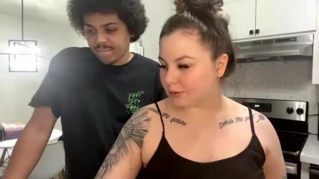 Thumbnail 1, sapphireluvsbbc's Stream at Chaturbate, 21 months ago