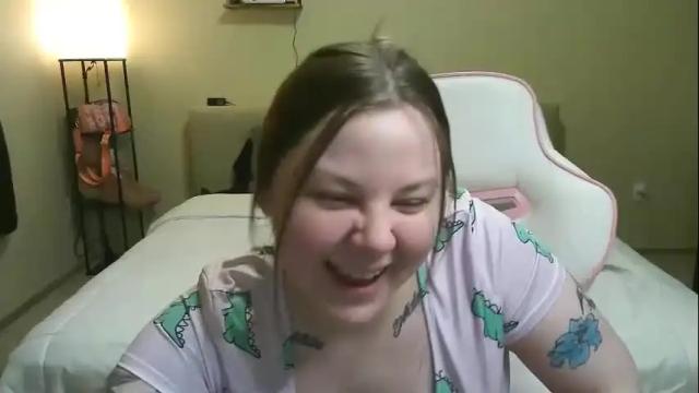 Image 3 of sapphireluvsbbc Stream on Chaturbate on 3 months ago